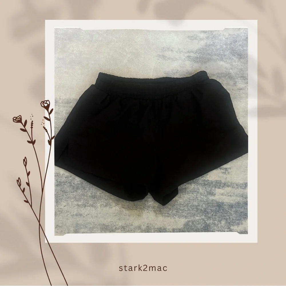 (064)Old Navy Kids Black Shorts